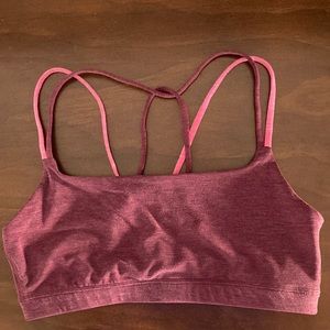 GapFit Breathe Low Support Strappy Sports Bra, Size S